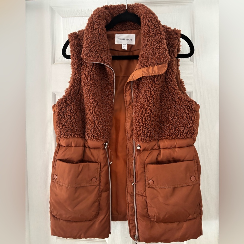 Tribal Jeans warm Rust and Sherpa vest. XS